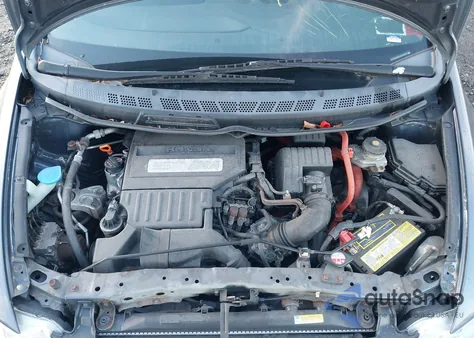 2010 Honda Civic Hybrid из США, поврежденный, VIN JHMFA3F27AS004875